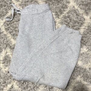 Aerie Soft Gray Knit Sweater joggers